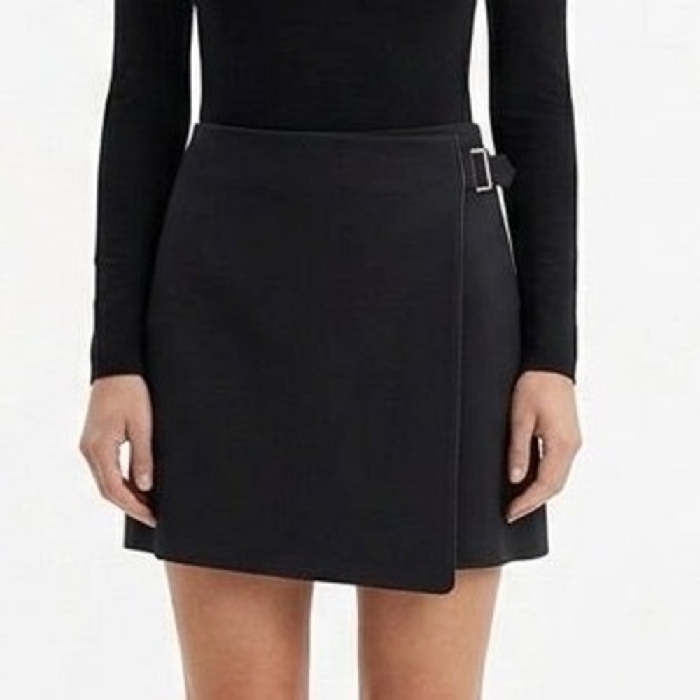 White House Black Market Black Faux Leather Trim Wrap Mini Skirt Size 6